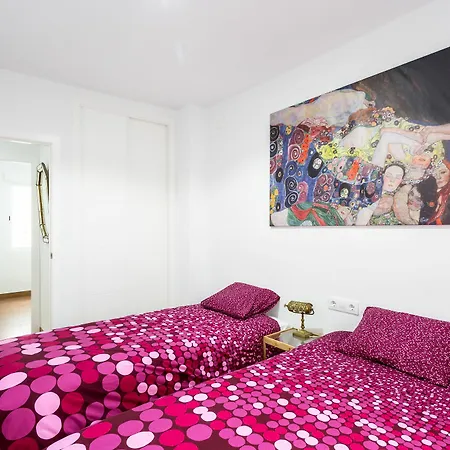 Viento De Corredera Apartment *